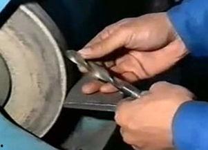 磨钻头视频,高效研磨技巧揭秘